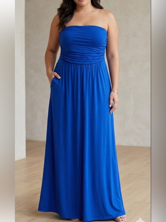 Thalia Sodi Dresses & Skirts - Thalia Sodi Strapless Royal Blue Dress
